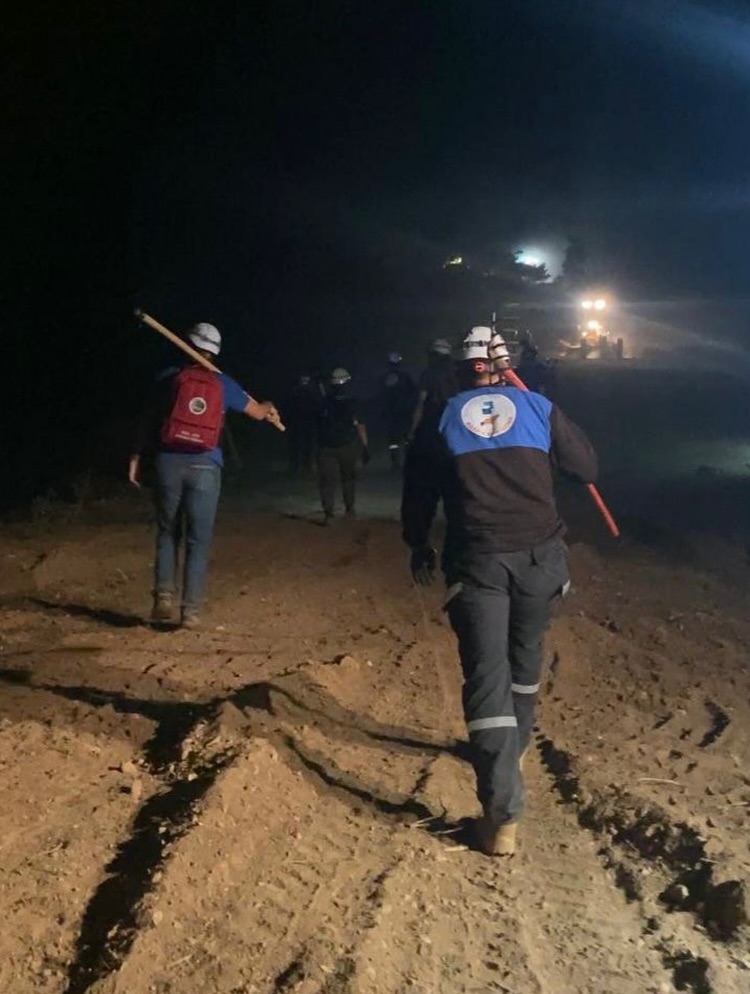 Pamukkale Üniversitesi Arama Kurtarma Ekibimiz, Honaz Dağı’nda Çıkan Orman Yangınına Müdahalede (6)