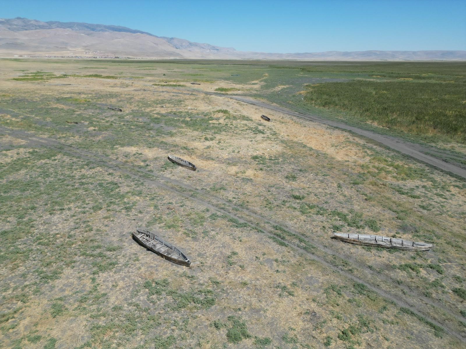 Denizli Haber Karaya Oturdu (2)