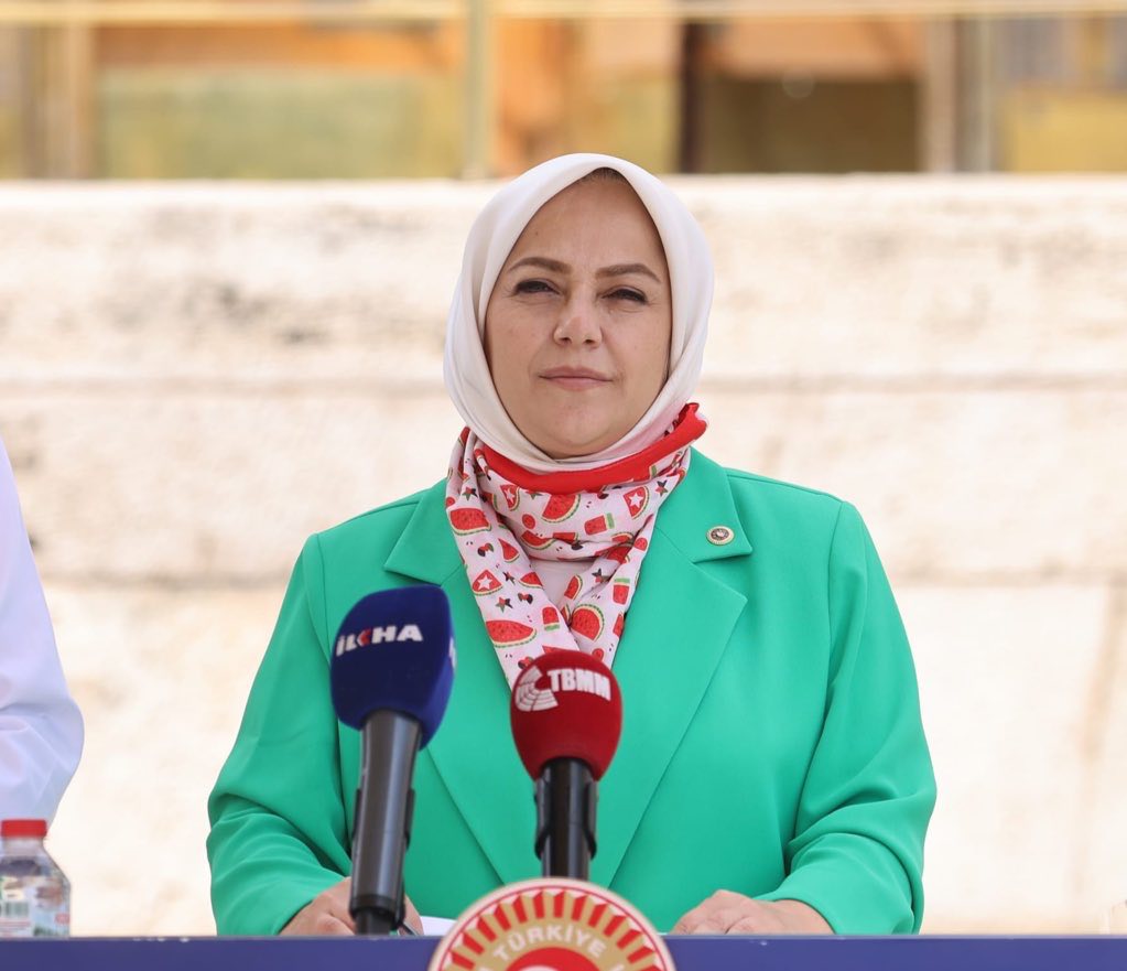 548727807 734453056290009 6116584895152385854 N