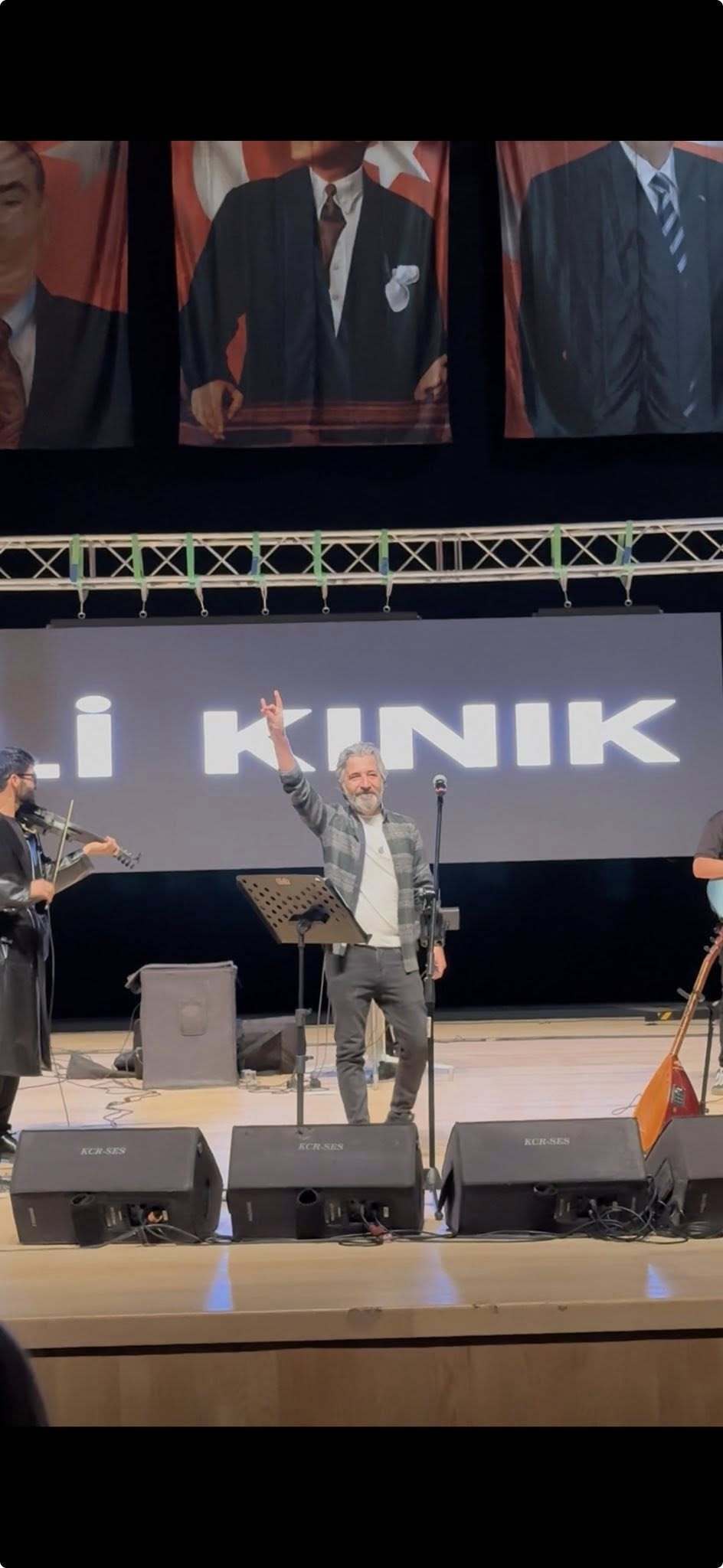 556553558 10163165855007375 2516716865799499650 N