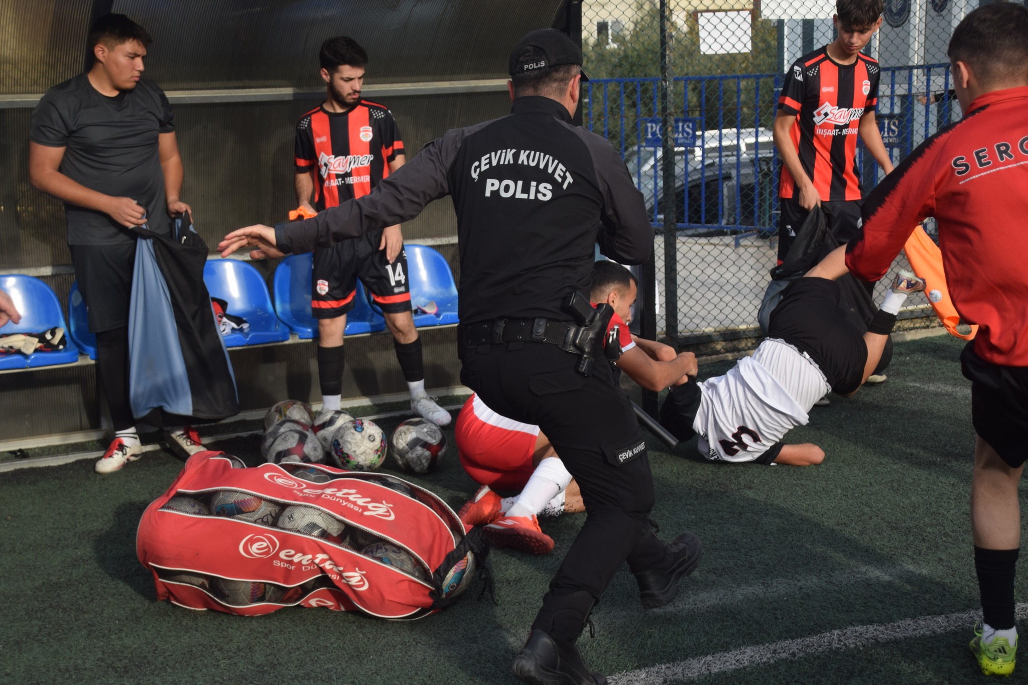 Denizli Haber Amatör Kavga (3)