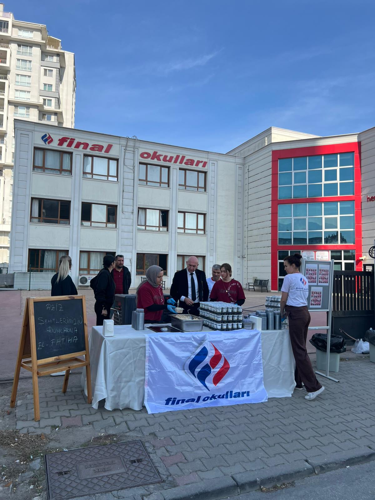 Denizli Haber Denizli Final Okulları’ndan Pilav Hayrı(2)