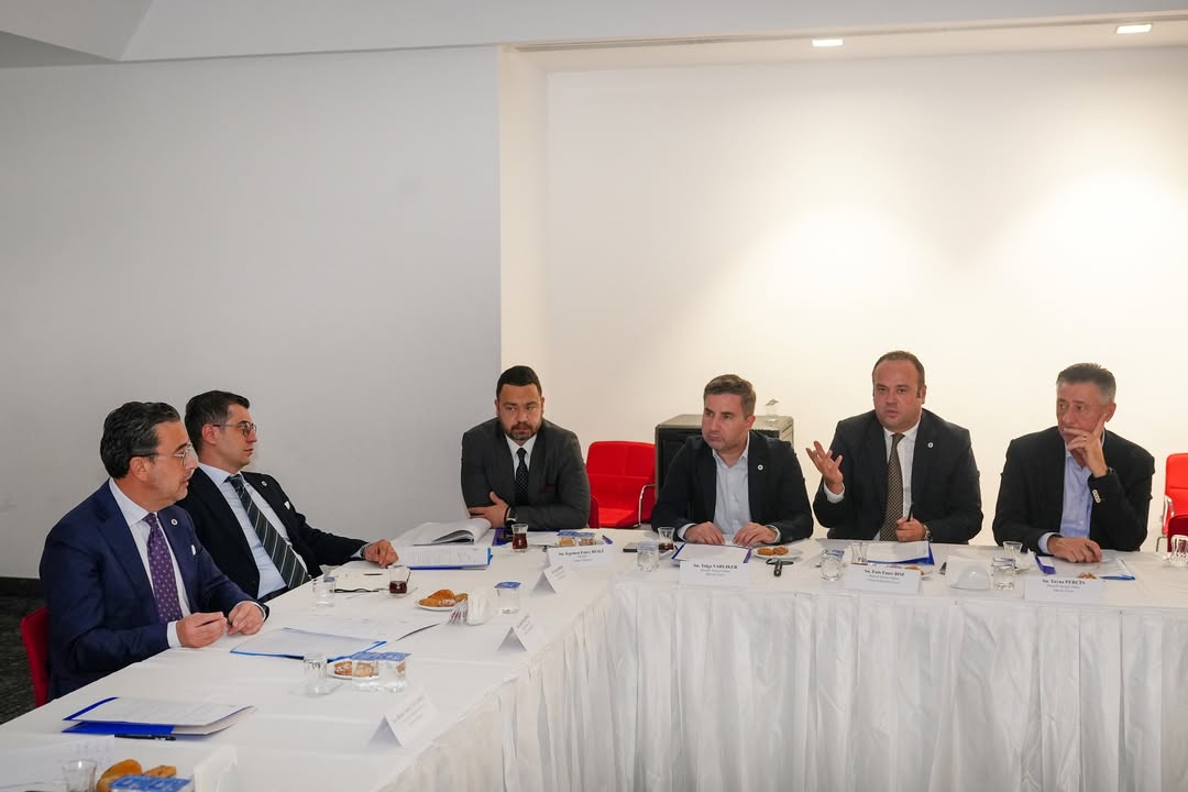 Denizli Sanayi Odası Ve Denizli Büyükşehir Belediyesi Arasında Imzalanan Iş Birliği Protokolü Ka (2)