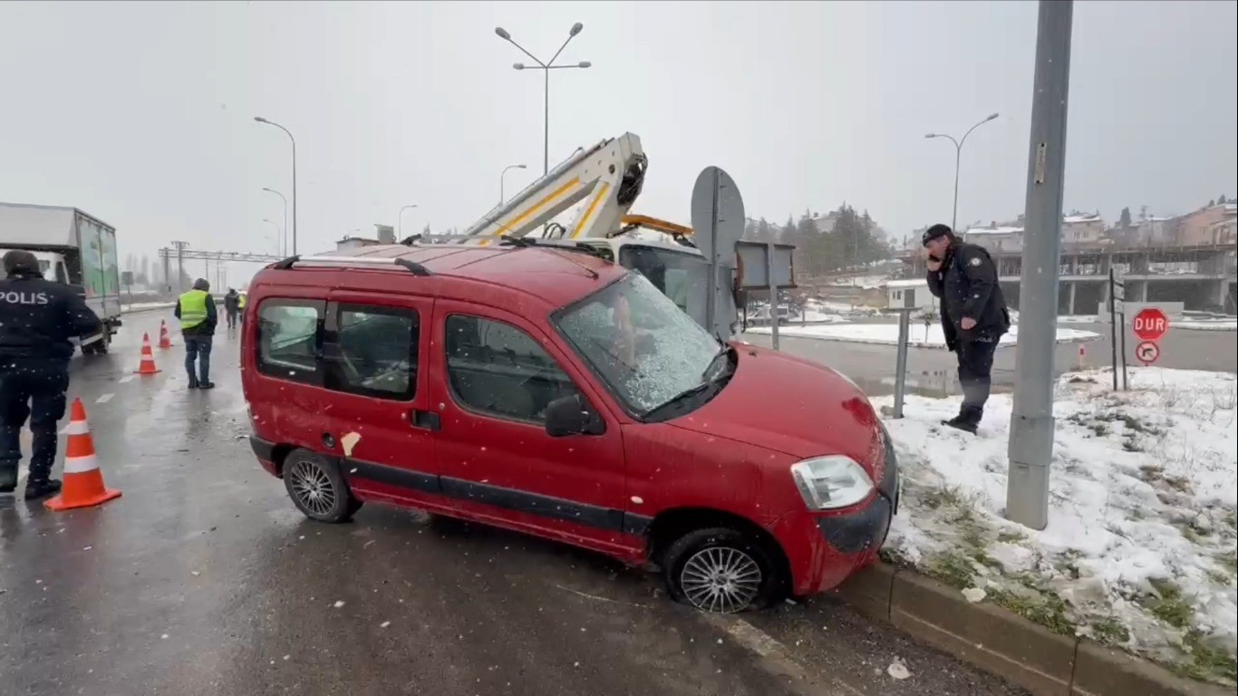 Denizli Haber Domoniç Kaza (1)