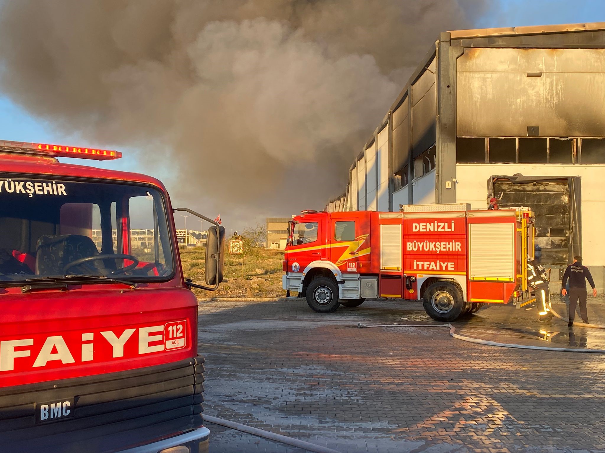 Denizli Haber Yangın Fabrika (2)