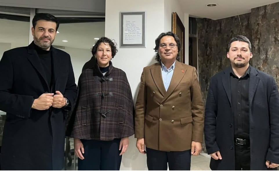 Mustafa Kemal Kaya Köşe (18)