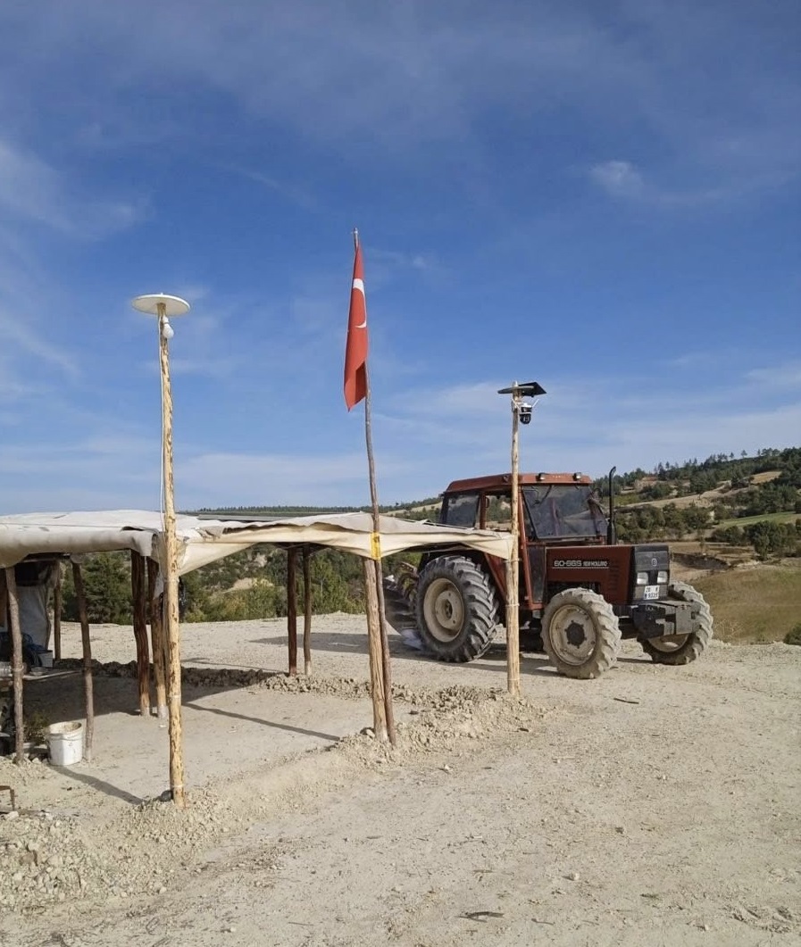 618630975 26037925402468789 36399436795697440 N