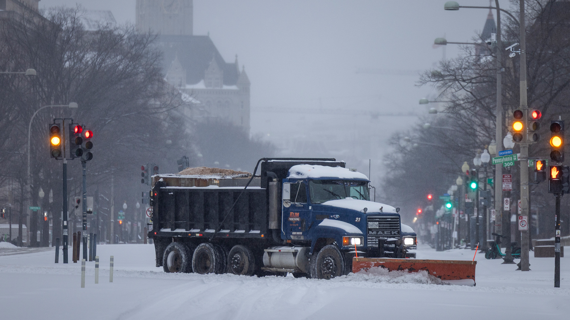 Abd’de Kar Fırtınasında 800 Binden Fazla Kişi Elektriksiz Kaldı (3)