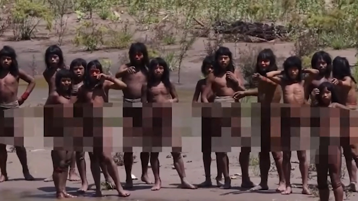 Amazon Ormanları'nda Dünya'dan Izole Bir Kabile Görüntülendi (2)