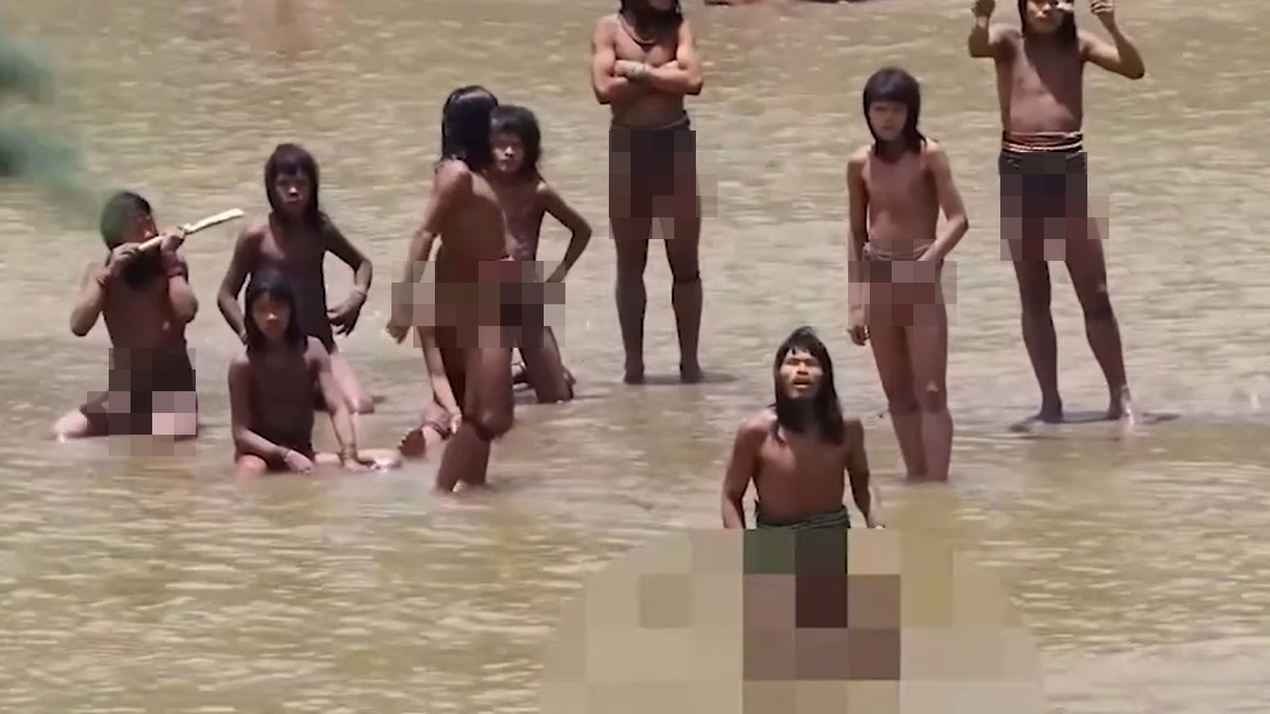 Amazon Ormanları'nda Dünya'dan Izole Bir Kabile Görüntülendi (3)