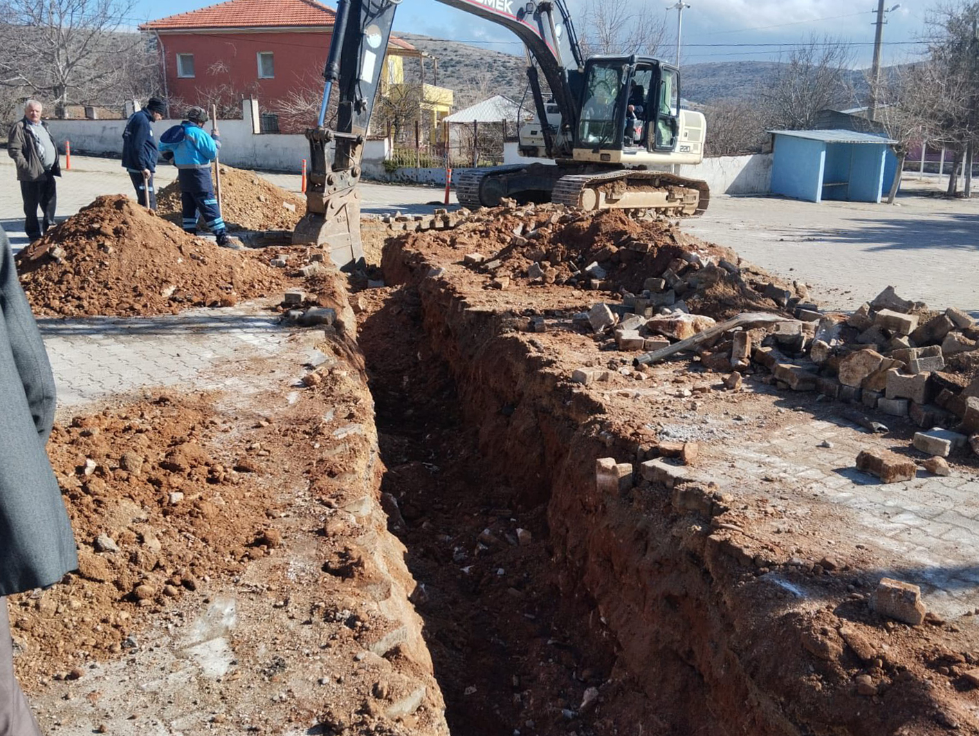 Bekilli’de Altyapı Denetimi Başkan Demir Sahada5