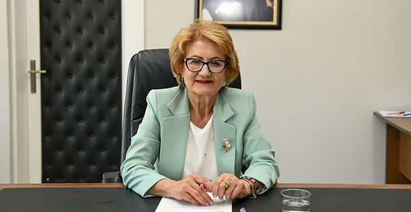 Birsen Çelik Kimdir-1