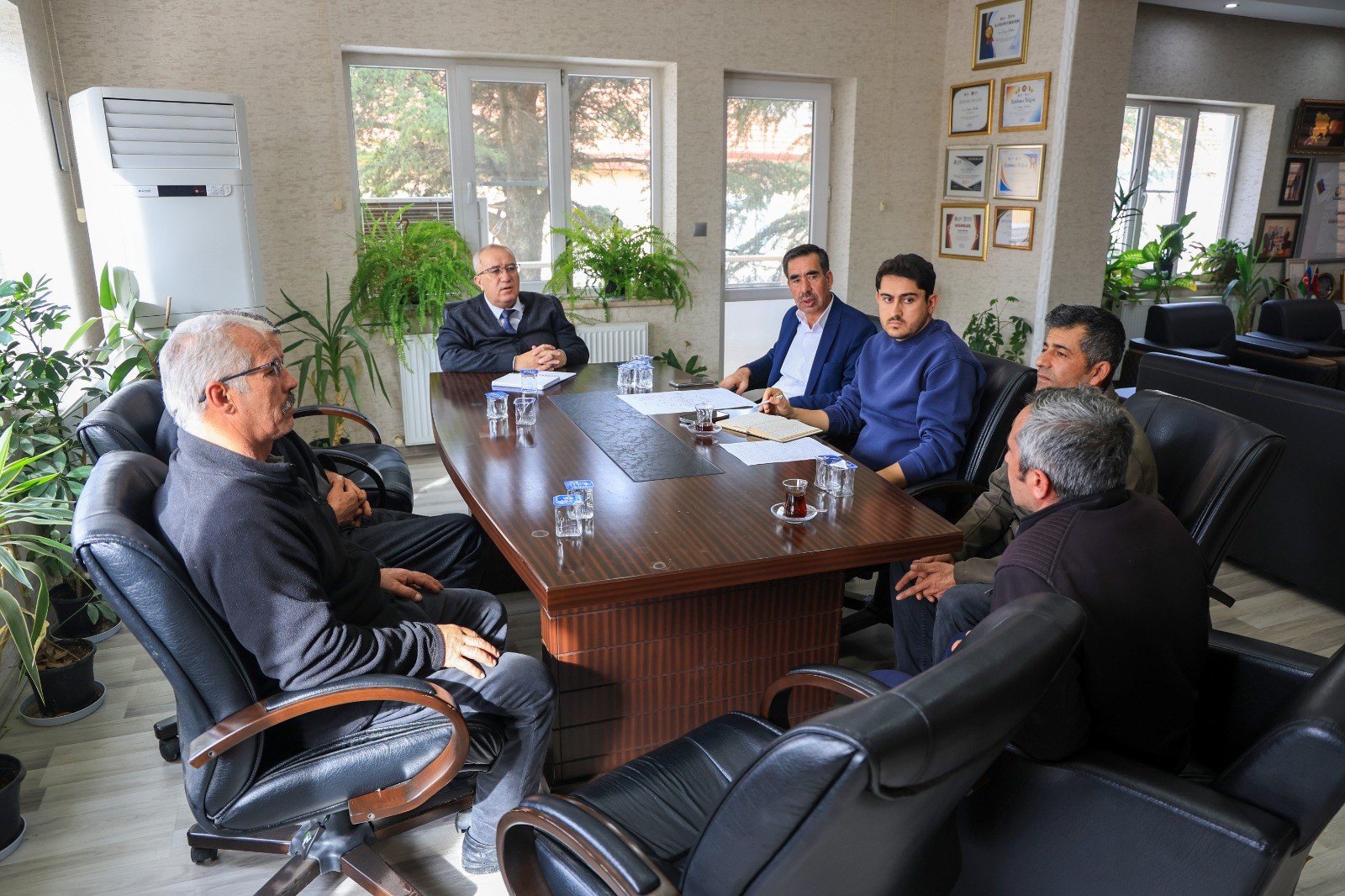 Çameli Belediye Başkanı Cengiz Arslan, Muhtarlarla Bir Araya Geldi (3)