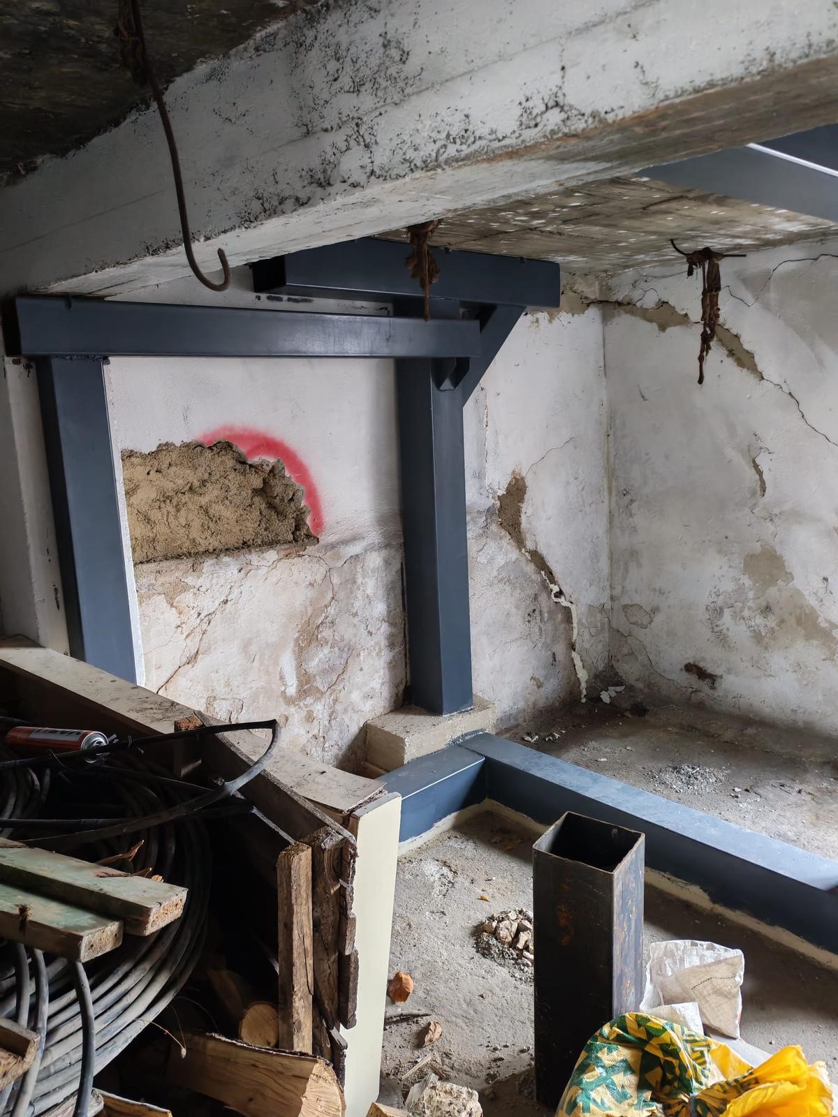 Denizli Buldan'da Tarihi Hamama Izinsiz Güçlendirme... (4)