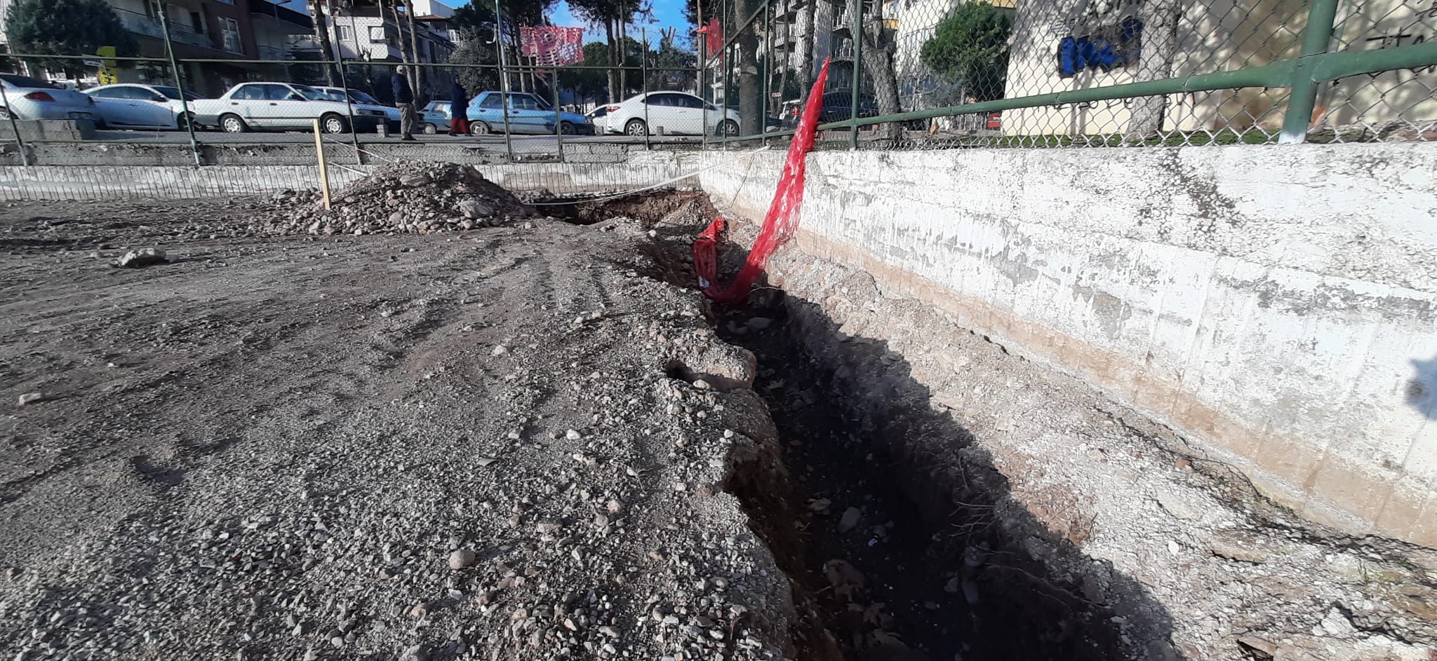 Denizli Haber Kınıklı Sahası Mezar (3)