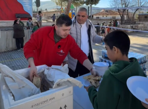 Elmallı Pide’den Her Hafta Bir Köy Okulunda Pide Ikramı… (1)-1