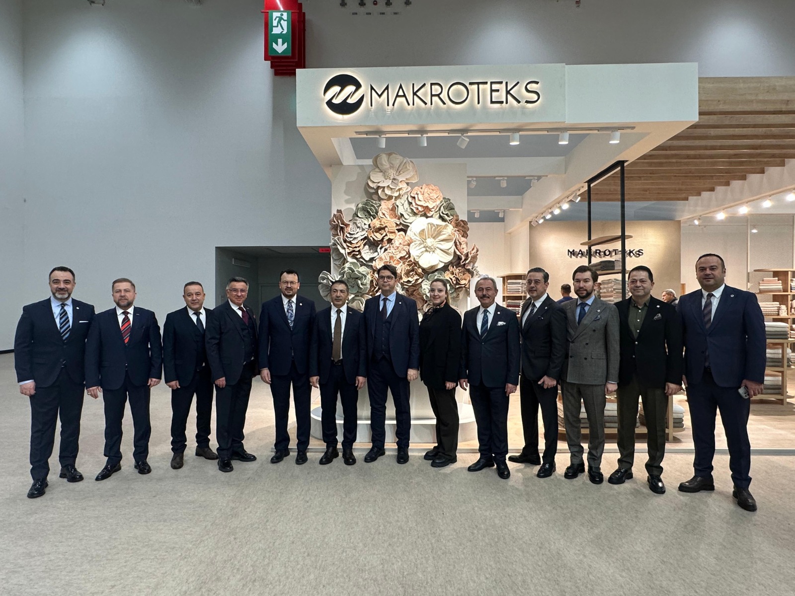 Heimtextil’i “Denizli’nin Bayramlarından Biri” Olarak Nitelendiren Chp Denizli Milletvekili Şeref Arpacı, Tekstil Sektöründe Son Dönemde Bir Durgunluk Gözlemlediğini Ancak Sektörün Güçlü Yapısıyla Yoluna Devam Edeceğ ( (3)