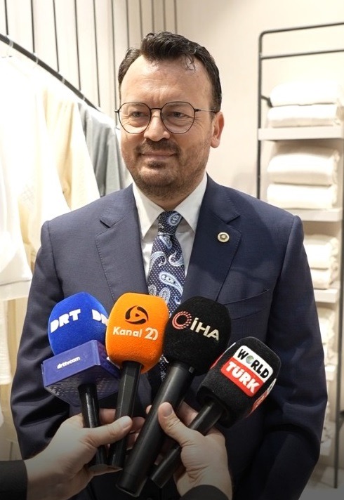 Heimtextil’i “Denizli’nin Bayramlarından Biri” Olarak Nitelendiren Chp Denizli Milletvekili Şeref Arpacı, Tekstil Sektöründe Son Dönemde Bir Durgunluk Gözlemlediğini Ancak Sektörün Güçlü Yapısıyla Yoluna Devam Edeceğ (