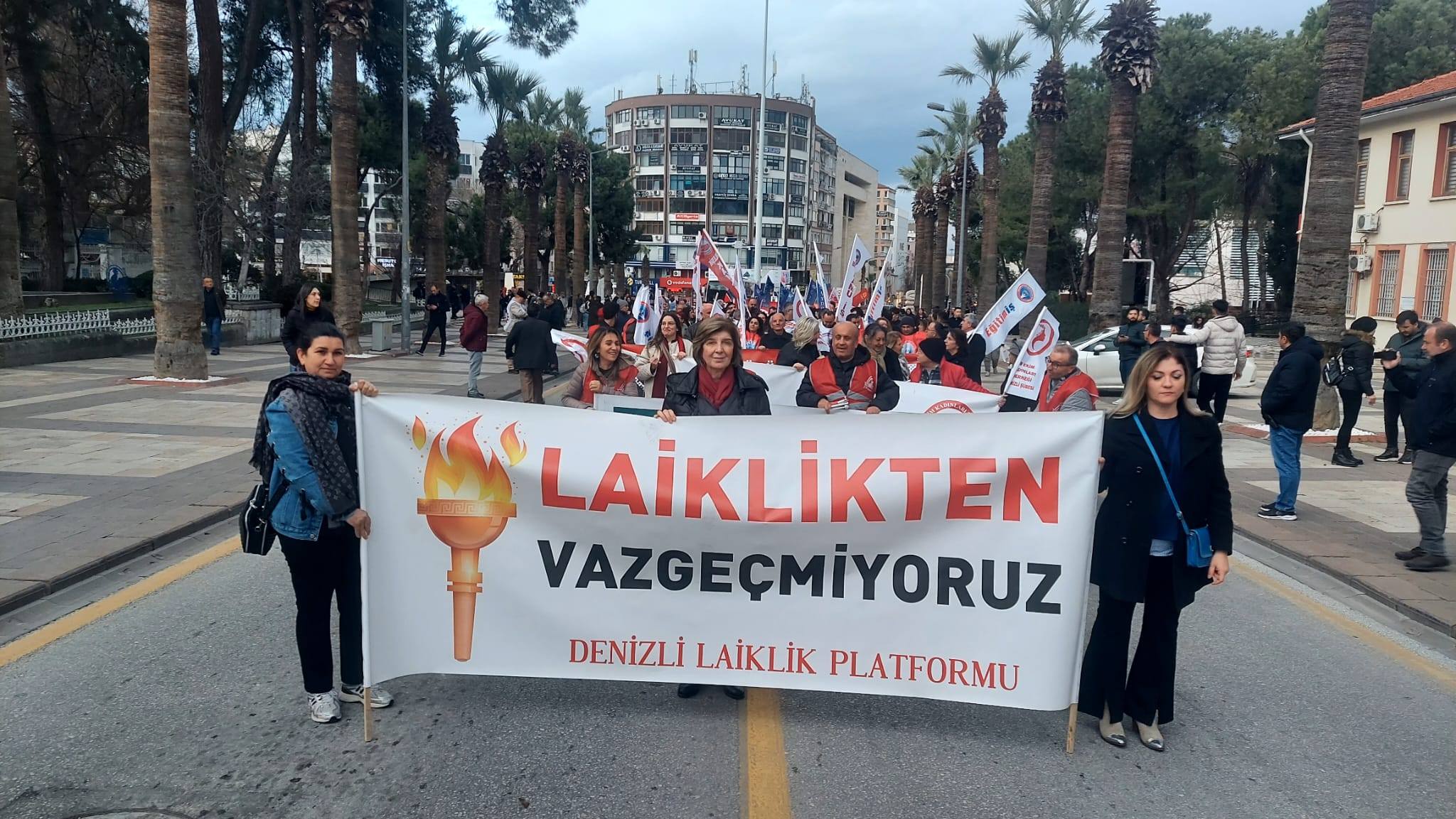 628188773 10235539790169427 4208450983787035878 N