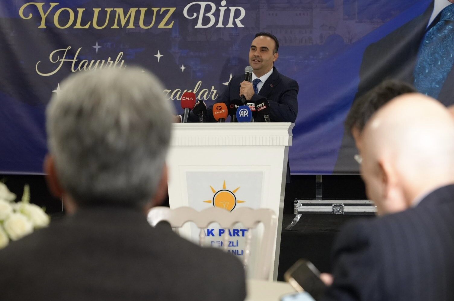 Bakan Kacır Denizli'de Iftar Programına Katıldı (2)