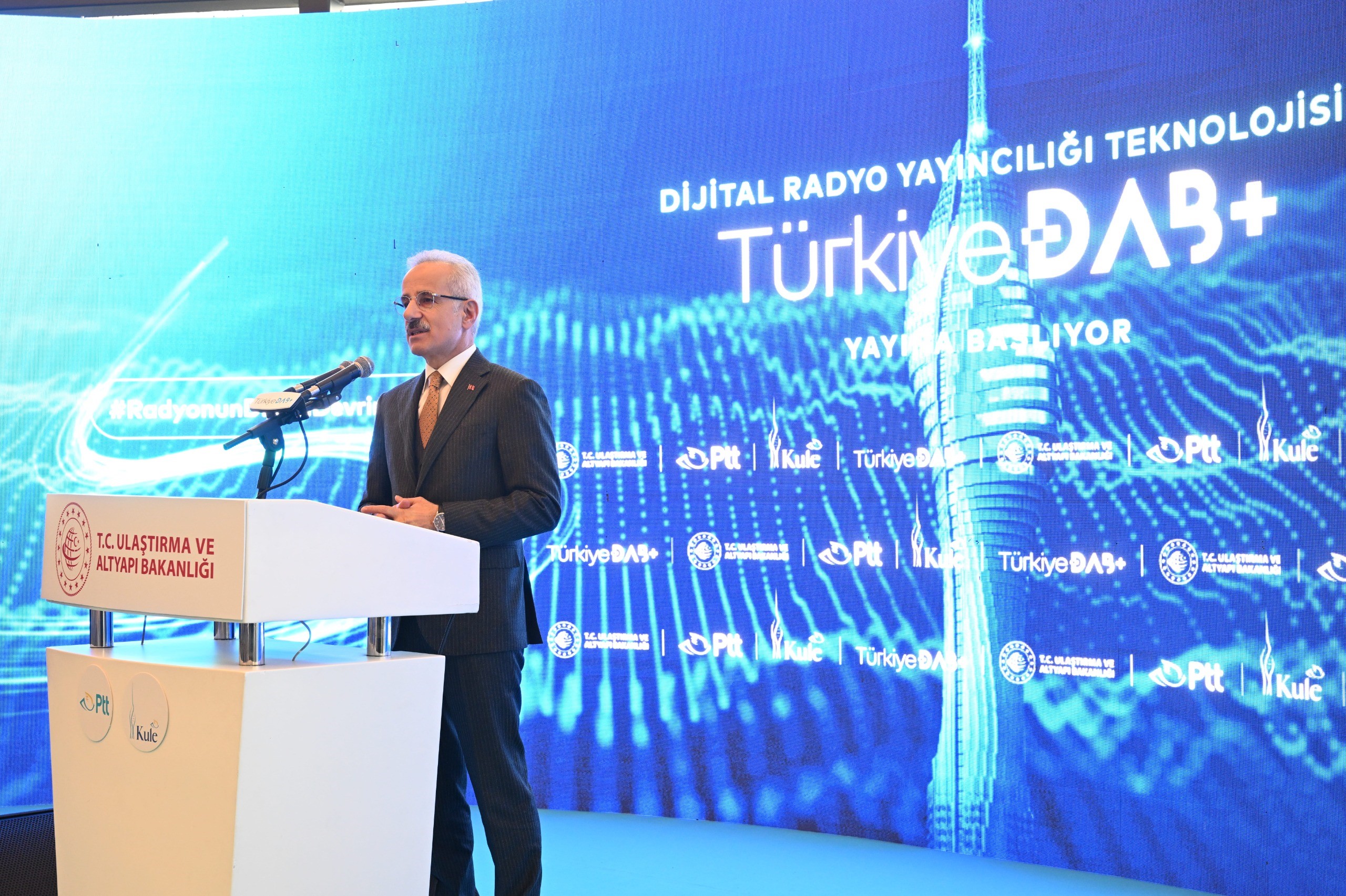 Bakan Uraloğlu Dab+ Ile İstanbul’a 448 Yeni Radyo Frekansı Kazandırdık (1)