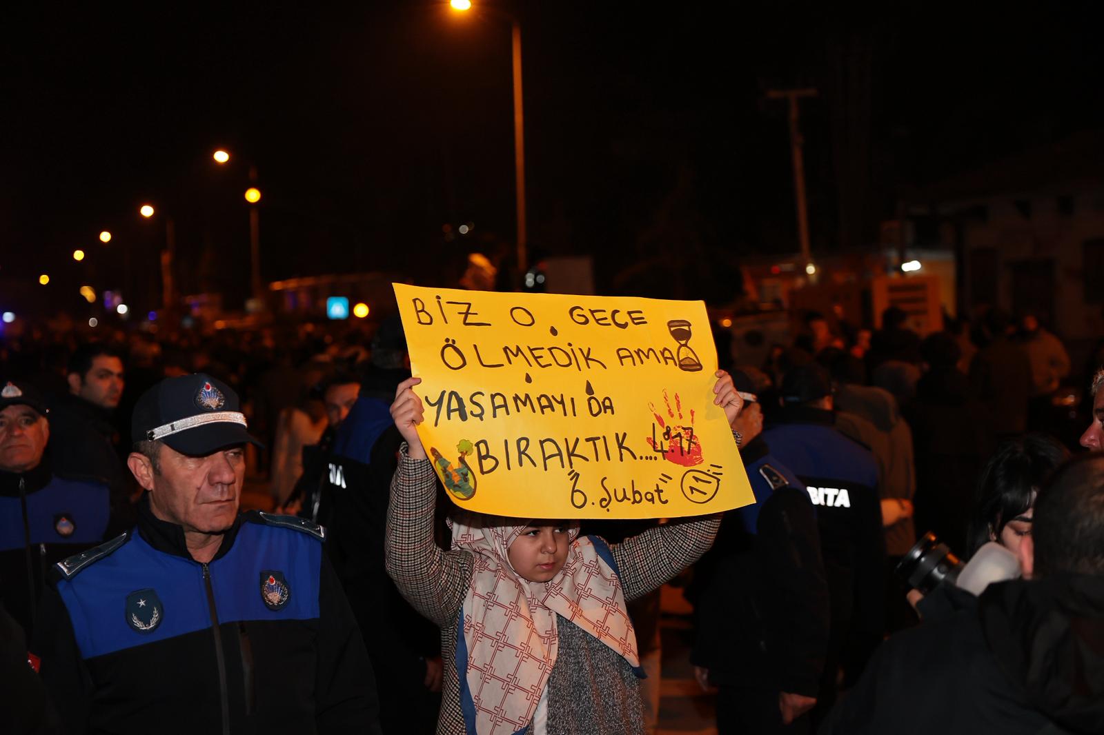 Başkan Çavuşoğlu Depremin Yıl Dönümünde Adıyaman’da (9)
