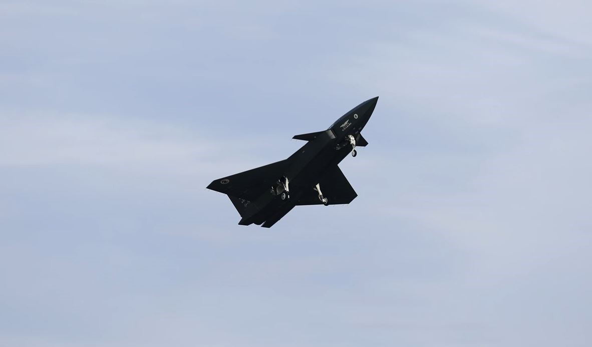 Bayraktar Kizilelma Eğitim Uçuşunu Başarıyla Tamamladı (1)