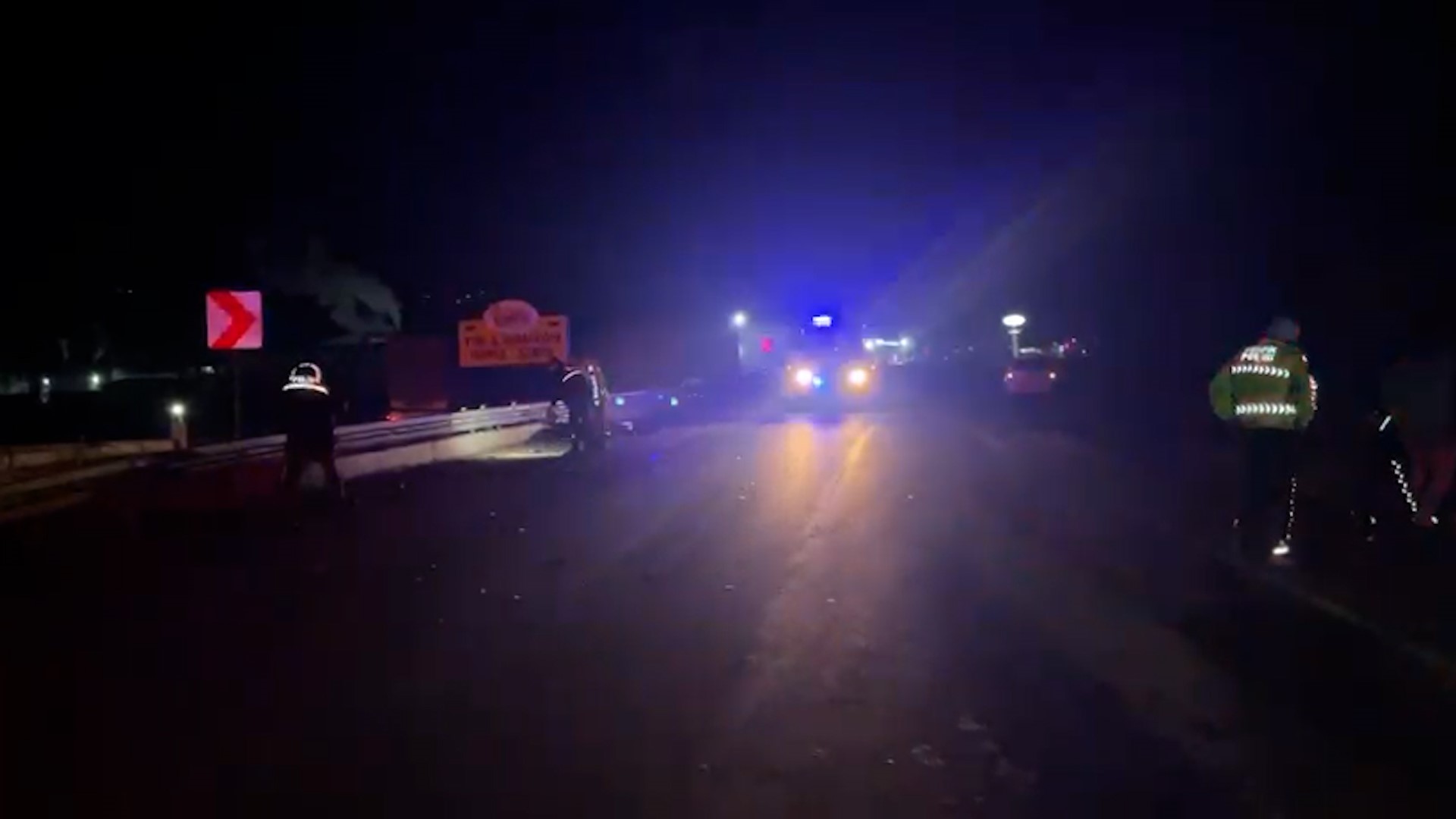 Bolu'da Fabrikadan Oğlunu Almaya Giden Kadın Kazada Hayatını Kaybetti (3)