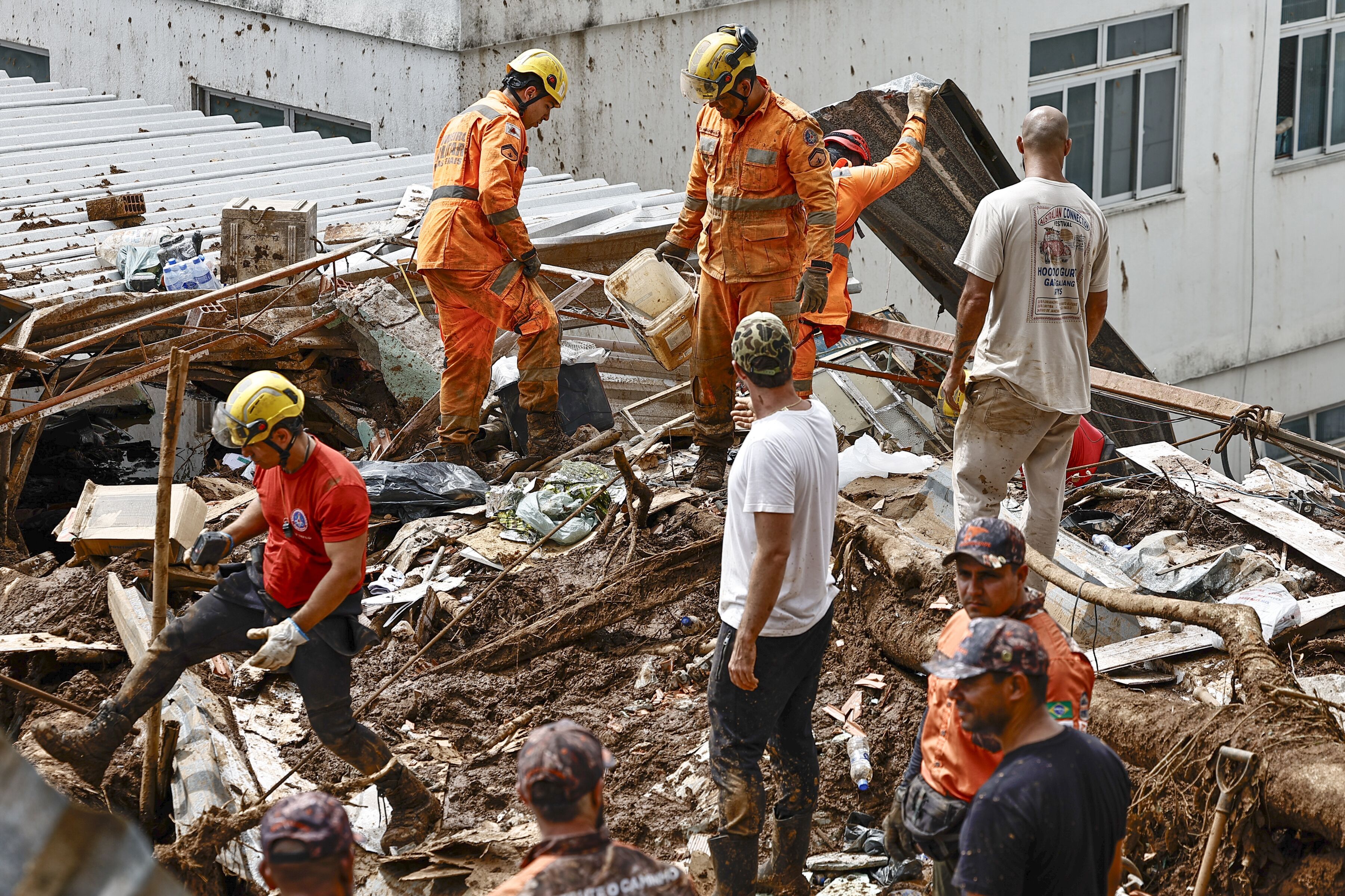 Brezilya'daki Selde Onlarca Can Kaybı! (3)