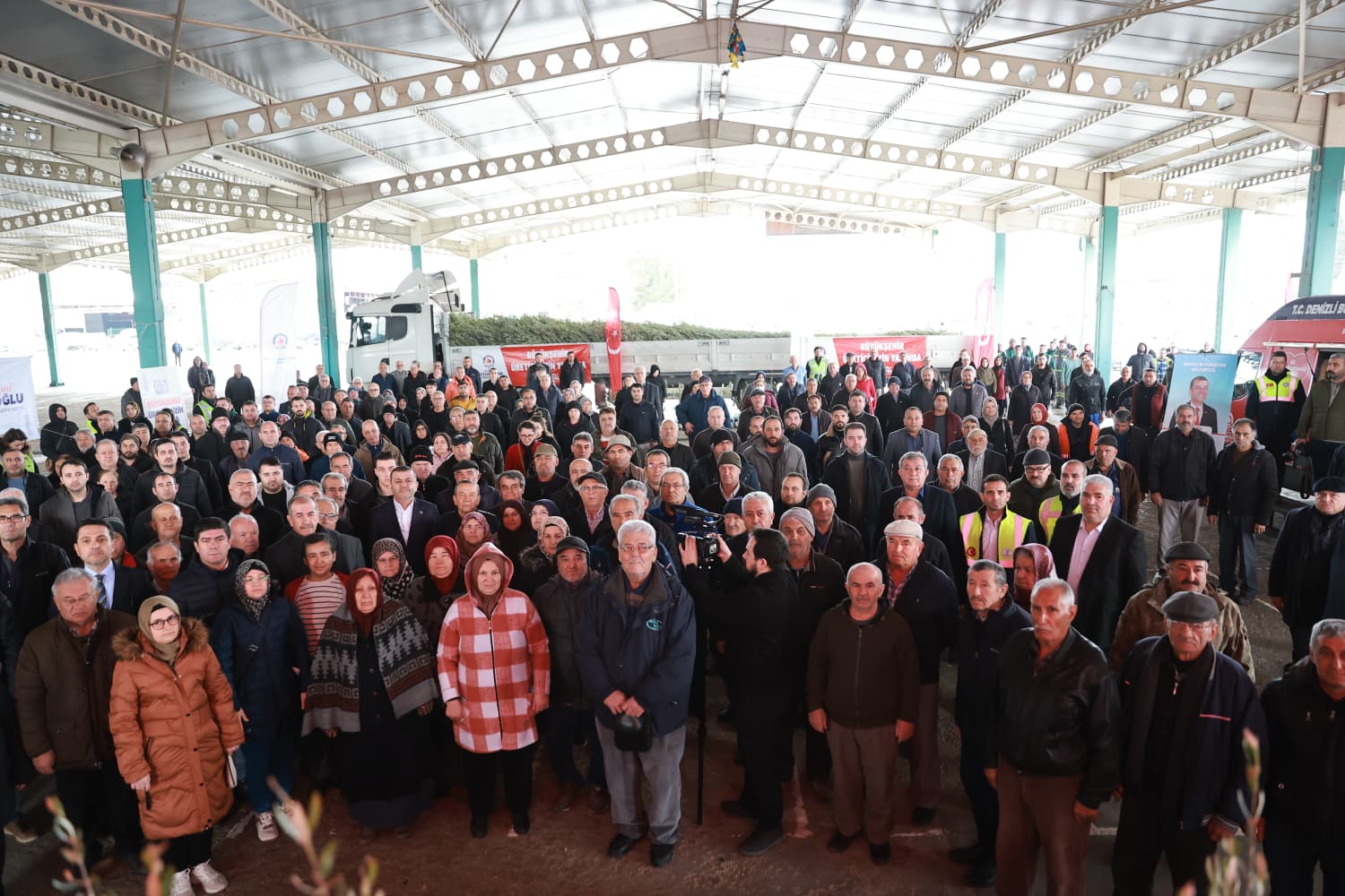 Denizli Büyükşehir’den Üreticiye 84 Bin Sertifikalı Zeytin Fidanı (10)