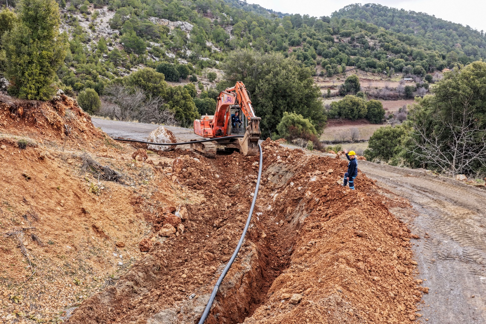Denizli Haber Büyükşehir Deski̇’den Elmalı Mahallesi’ne Altyapı Yatırımı 2)