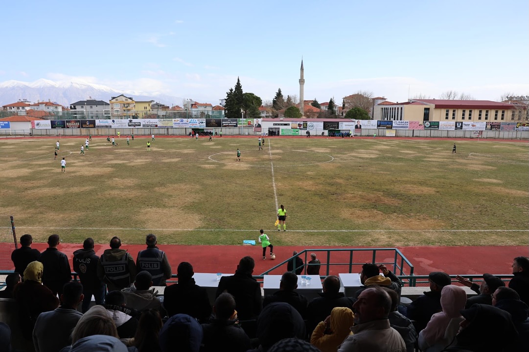 Denizli Haber Denizlispor Çivril (1)