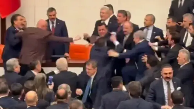 Denizli Haber Meclis Kavga2