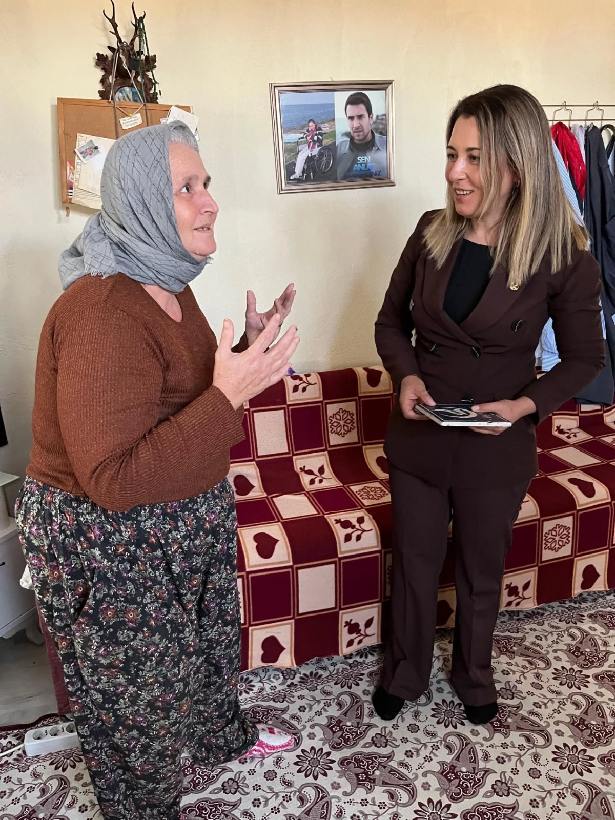 Denizli Haber Şehit Ailesi Ziyaret (1)