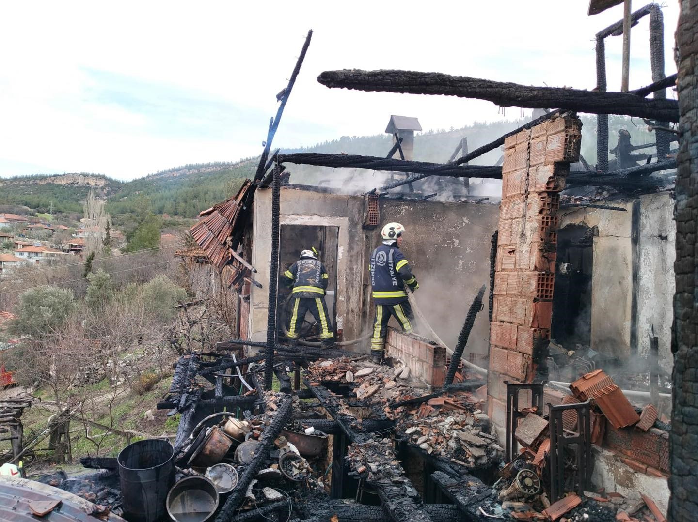 Denizli Kale’de Ev Yangını! (3)