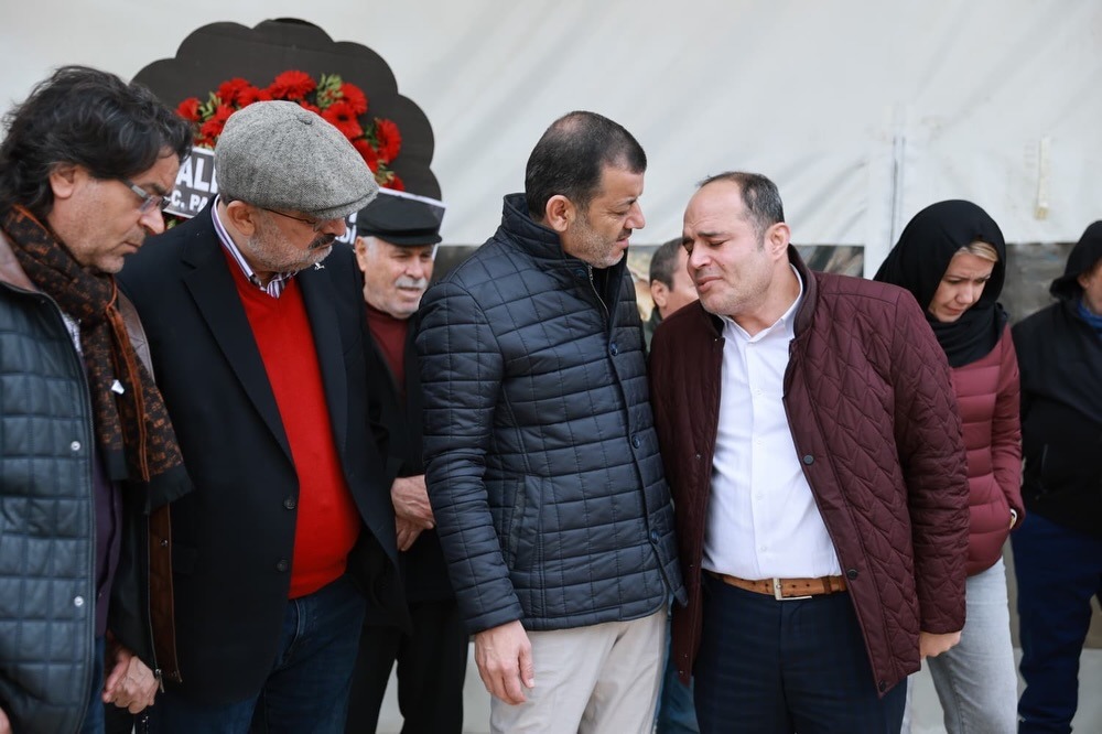 Denizlisporlu “Amigo Ali” Lakaplı Ali Demirkaya Babasını Kaybetti.. (1)