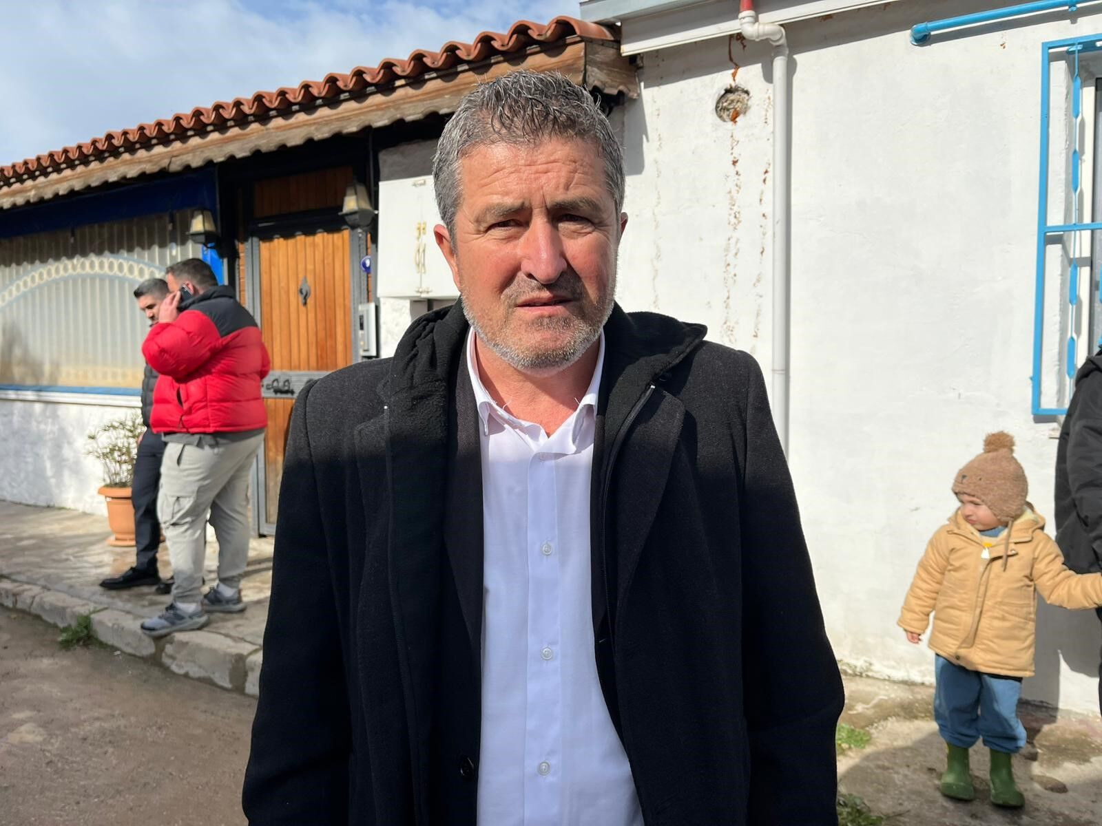 Düşen F 16 Savaş Uçağında Şehit Olan Pilot Binbaşı İbrahim Bolat'ın İzmir'deki Evinde Yas (4)