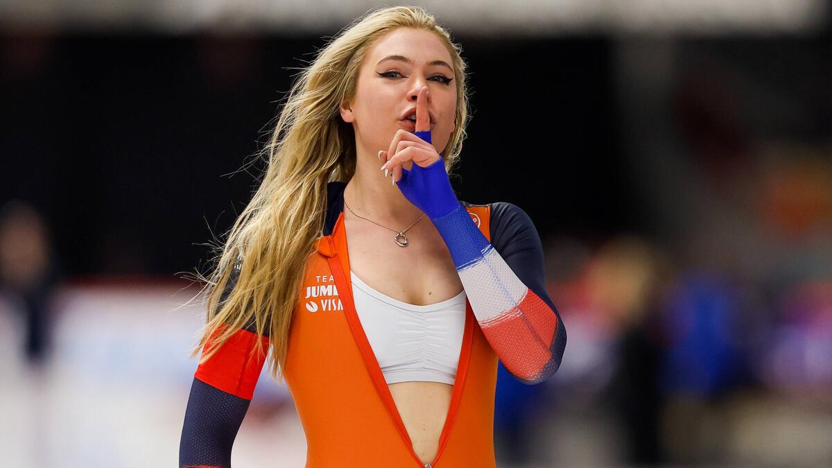 Fermuarını Indirdi, Servet Kazandı! Jutta Leerdam'ın Olay Pozu... (1)-1