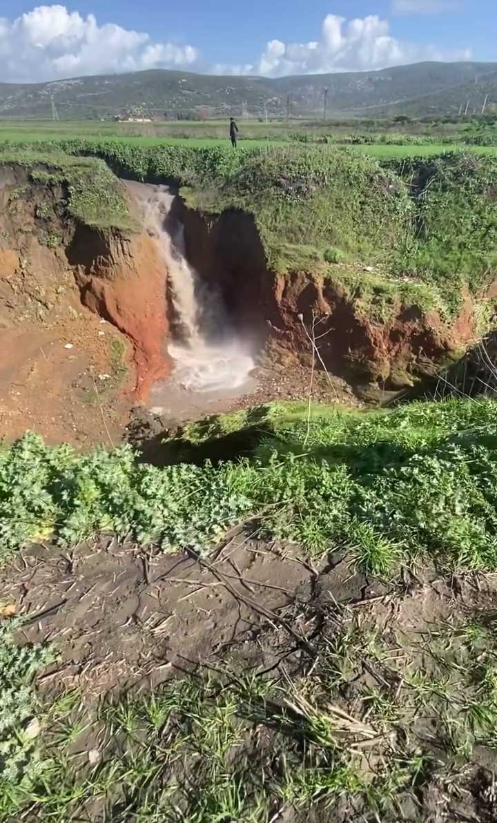 İzmir Menderes'te Obruk Sahası Yeniden Doldu