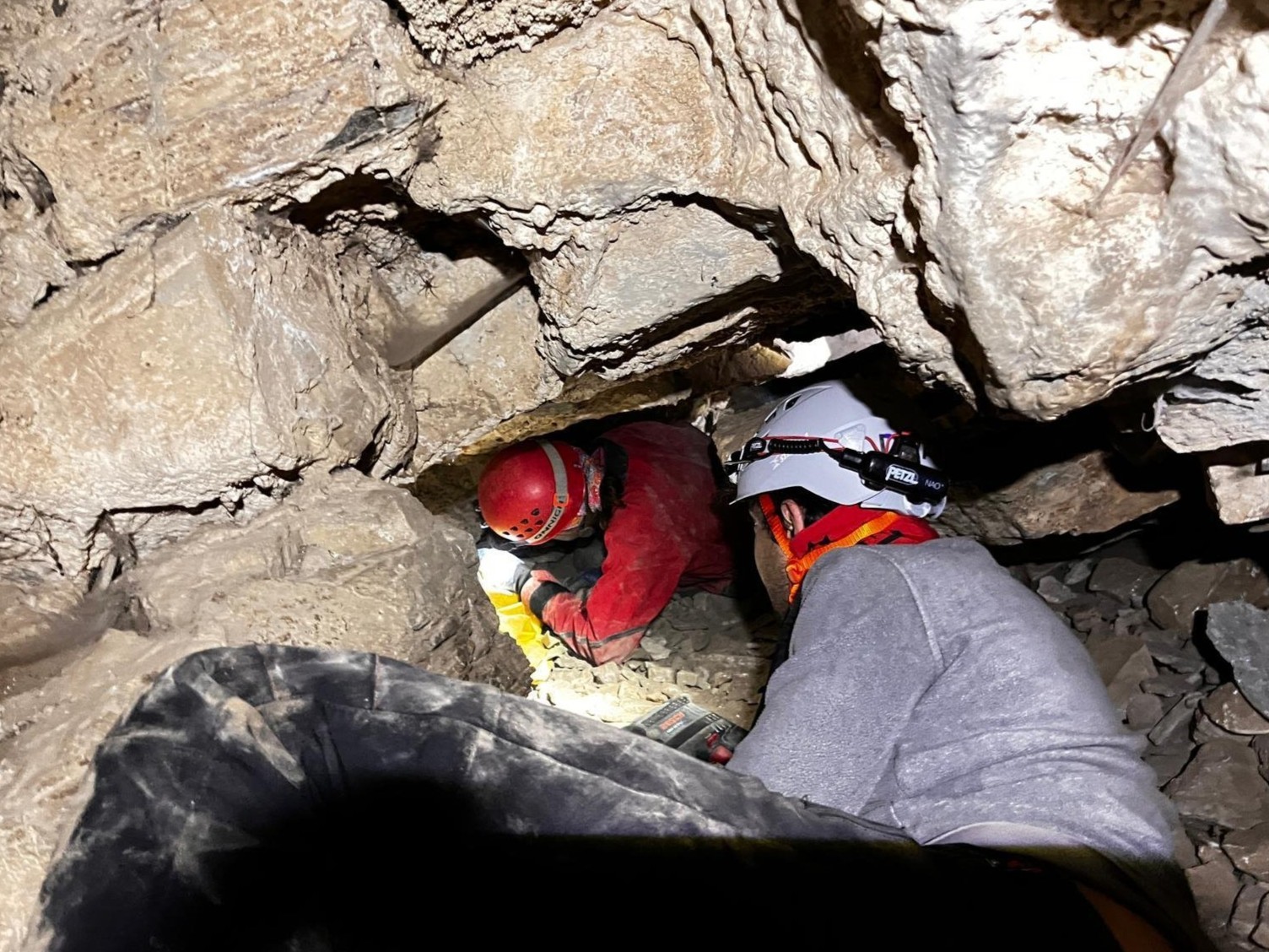 İzmir Selçuk’ta Mağarada Talihsiz Kaza! Eğitimi Sonu Oluyordu.. (5)