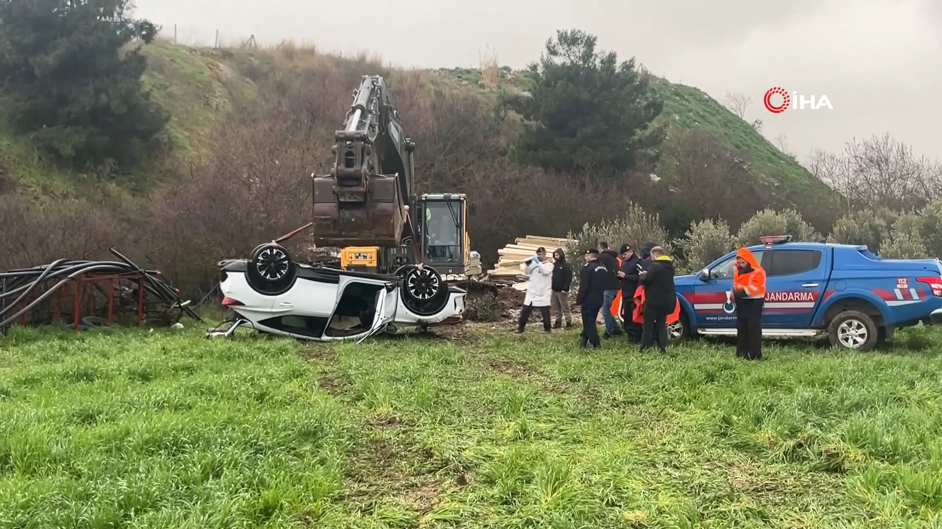 İzmir’de Iki Kız Kardeşin Hayatını Kaybettiği Kazada Aranan Şüpheli Yakalandı (6)