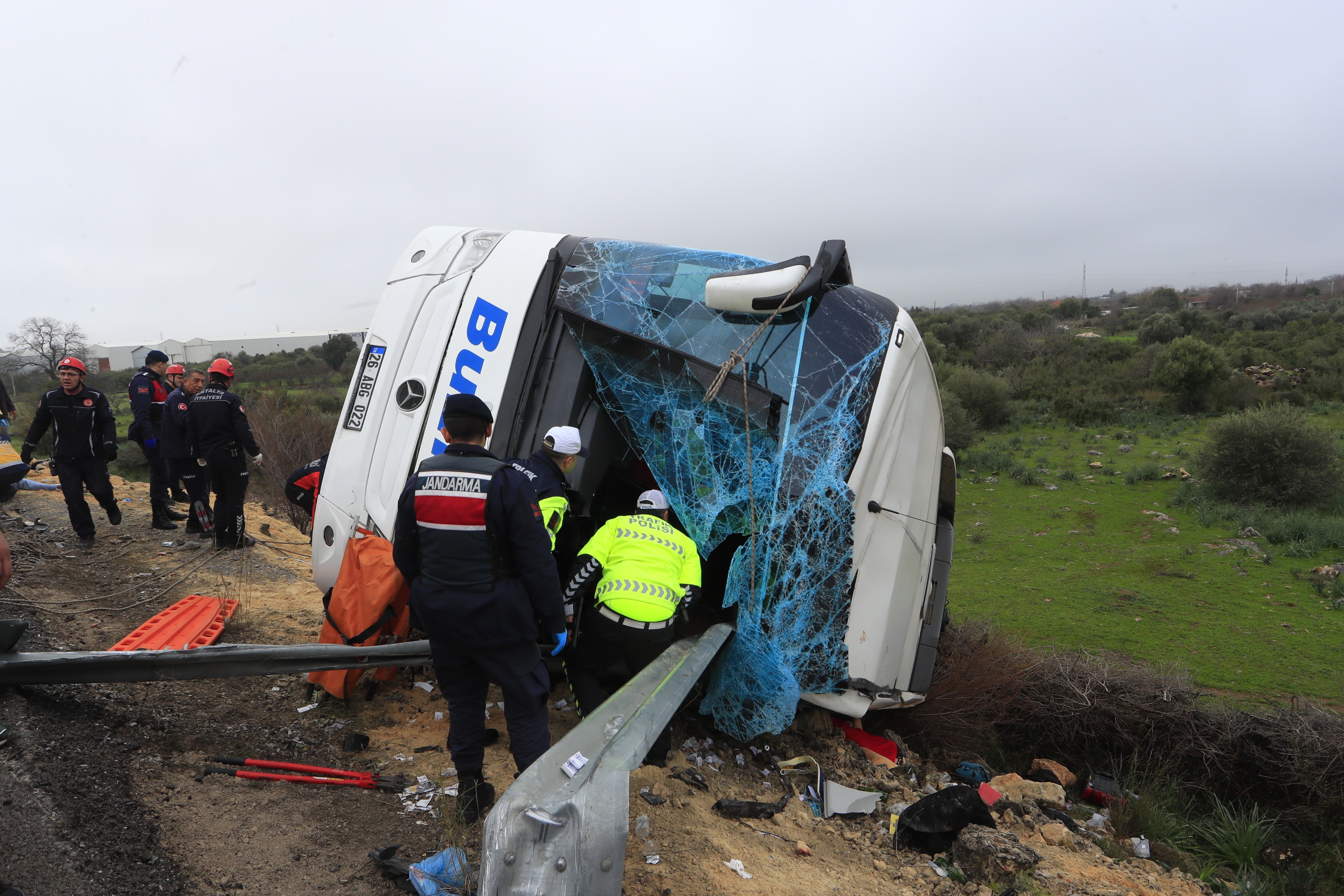 Kolu Ve Bacağı Kopan Hastalar 10 Saatte Aynı Anda Ameliyat Edildi (7)
