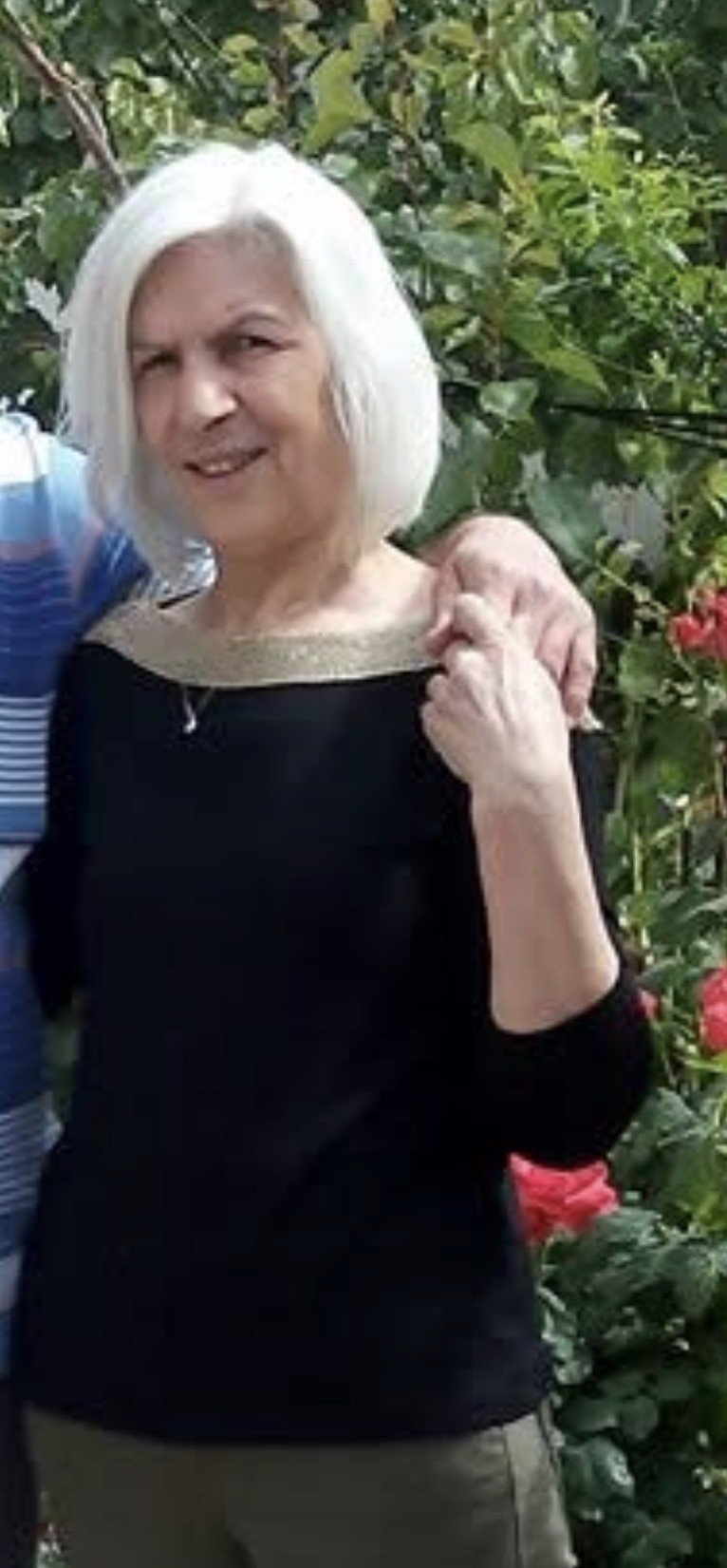 Manisa'da Korkunç Cinayet! Yatakta Eşinin Boğazını Kesmiş.. (8)