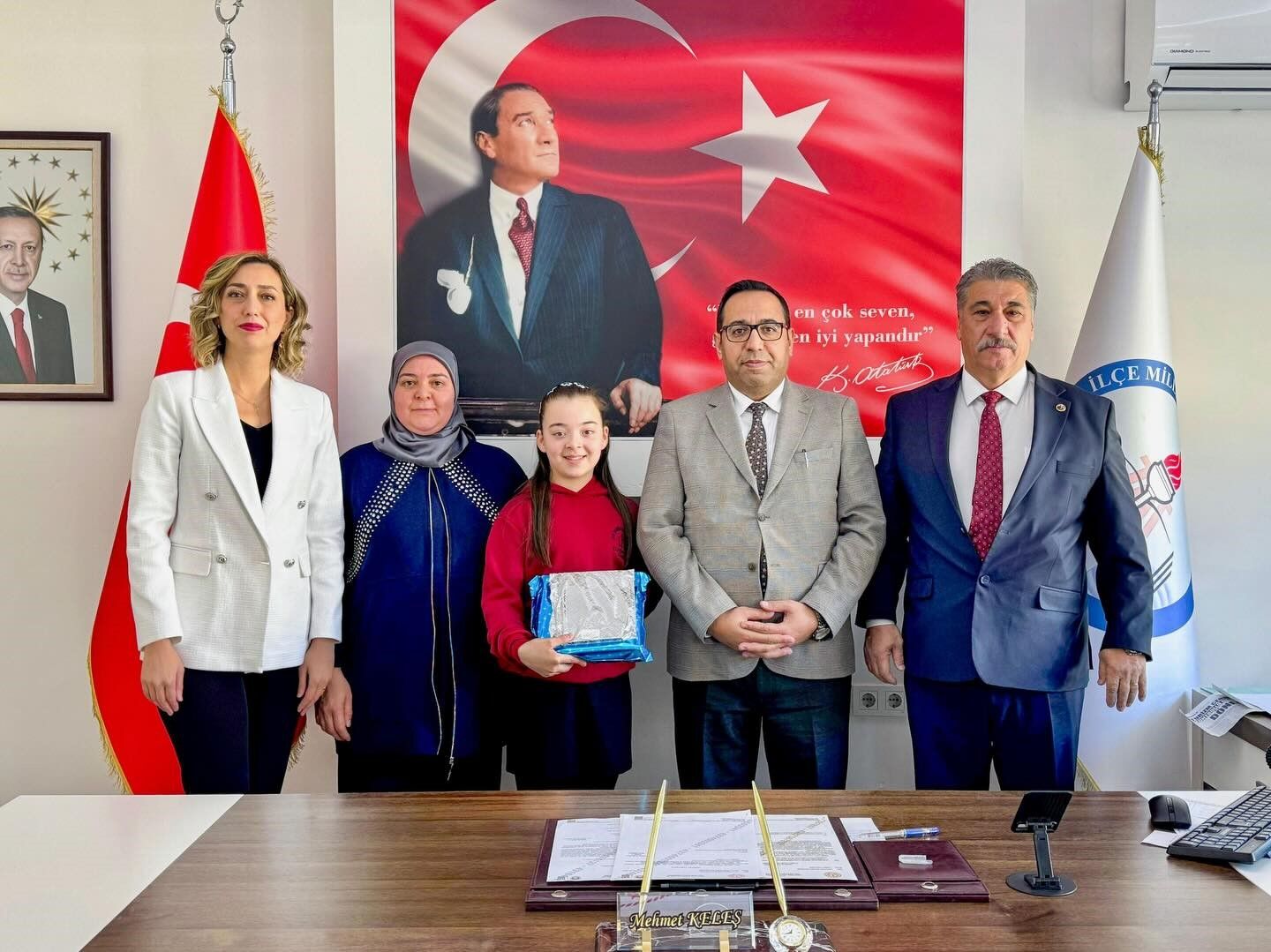 Milli Eğitim Bakanlığı İstiklal Marşı Okuma Yarışmasında Türkiye Birincisi Oldu (2)