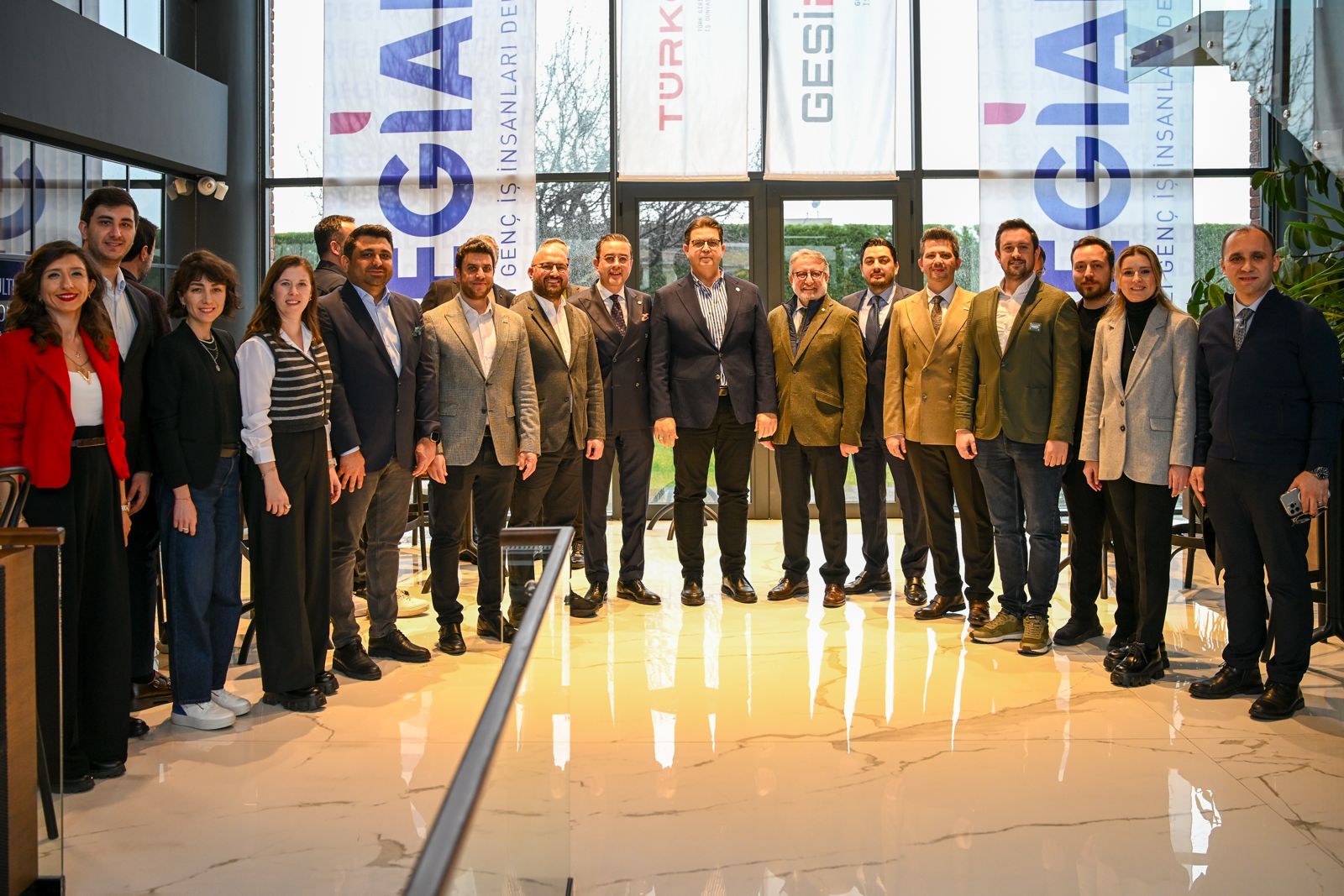 Programın Açılışında Konuşan Degi̇ad Yönetim Kurulu Başkanı Kemal Sözkesen, Degi̇ad’ın Yalnızca Bir Iş Dünyası Temsil Yapısı Değil, Aynı Zamanda Şehir Ekonomisine Yön Veren Bir Is