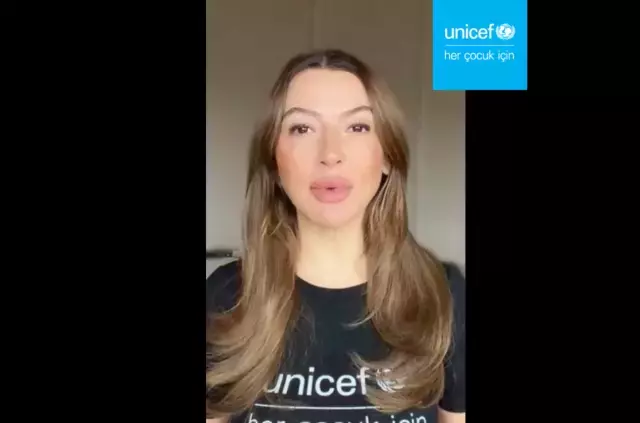 Ramazan Paylaşımı Tepki Çeken Hadise'den Açıklama! (2)