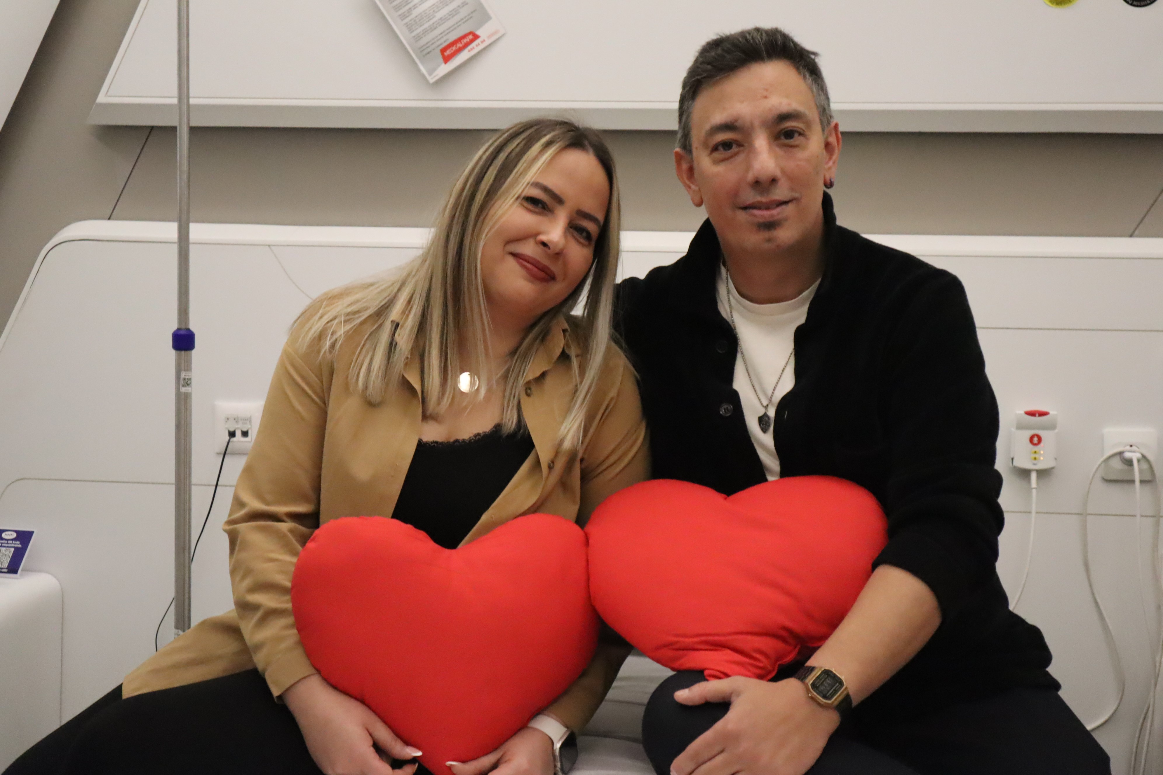 Sevgililer Günü’nde Hayat Veren Bağ Bağışladığı Karaciğeriyle Sevdiğine Umut Oldu (4)