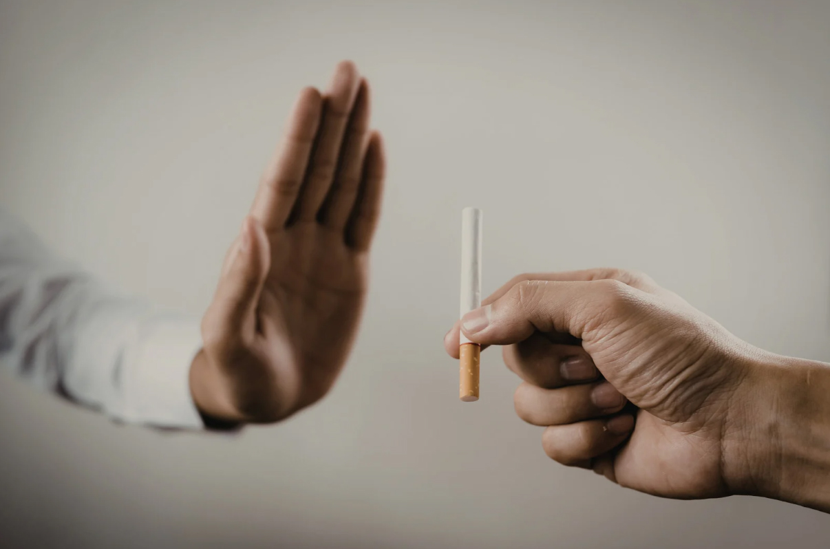 Sigaraya Yeni Yasaklar Yolda! Açık Alanlara Yayılacak.. (3)