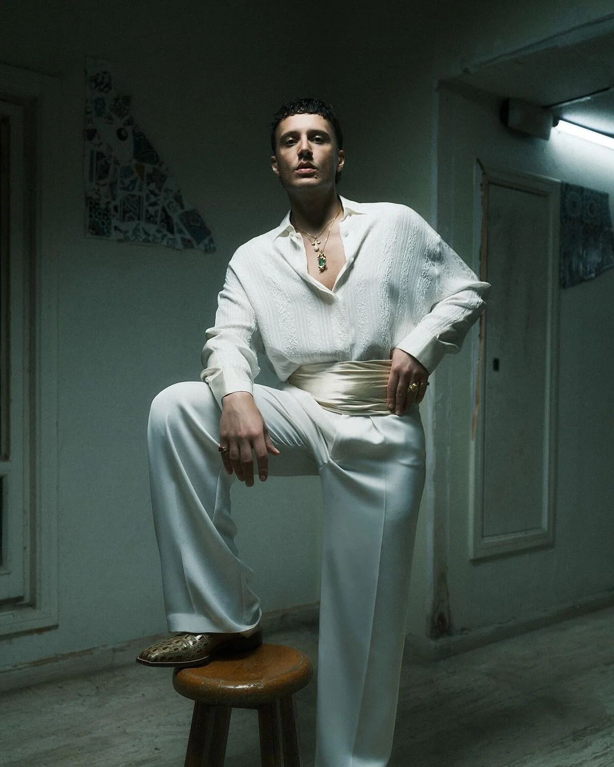 Ünlü Sanatçı Edis Görgülü Hakkında Yakalama Kararı Çıkarıldı! (1)-2