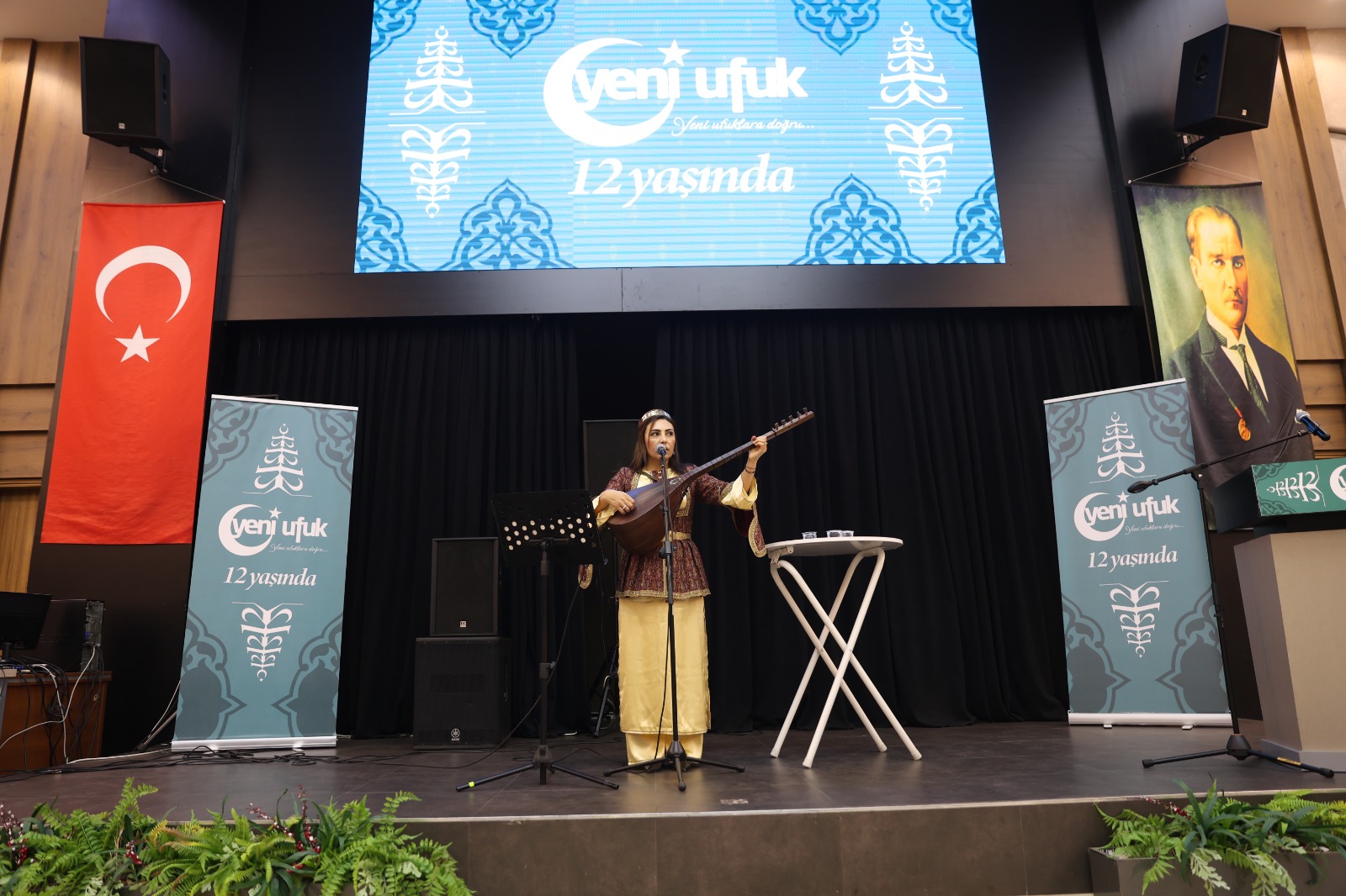 Yeni Ufuk Dergisi 12. Yaşını Kutladı (2)